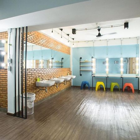 Vestique Hostel Τσιάνγκ Μάι Εξωτερικό φωτογραφία