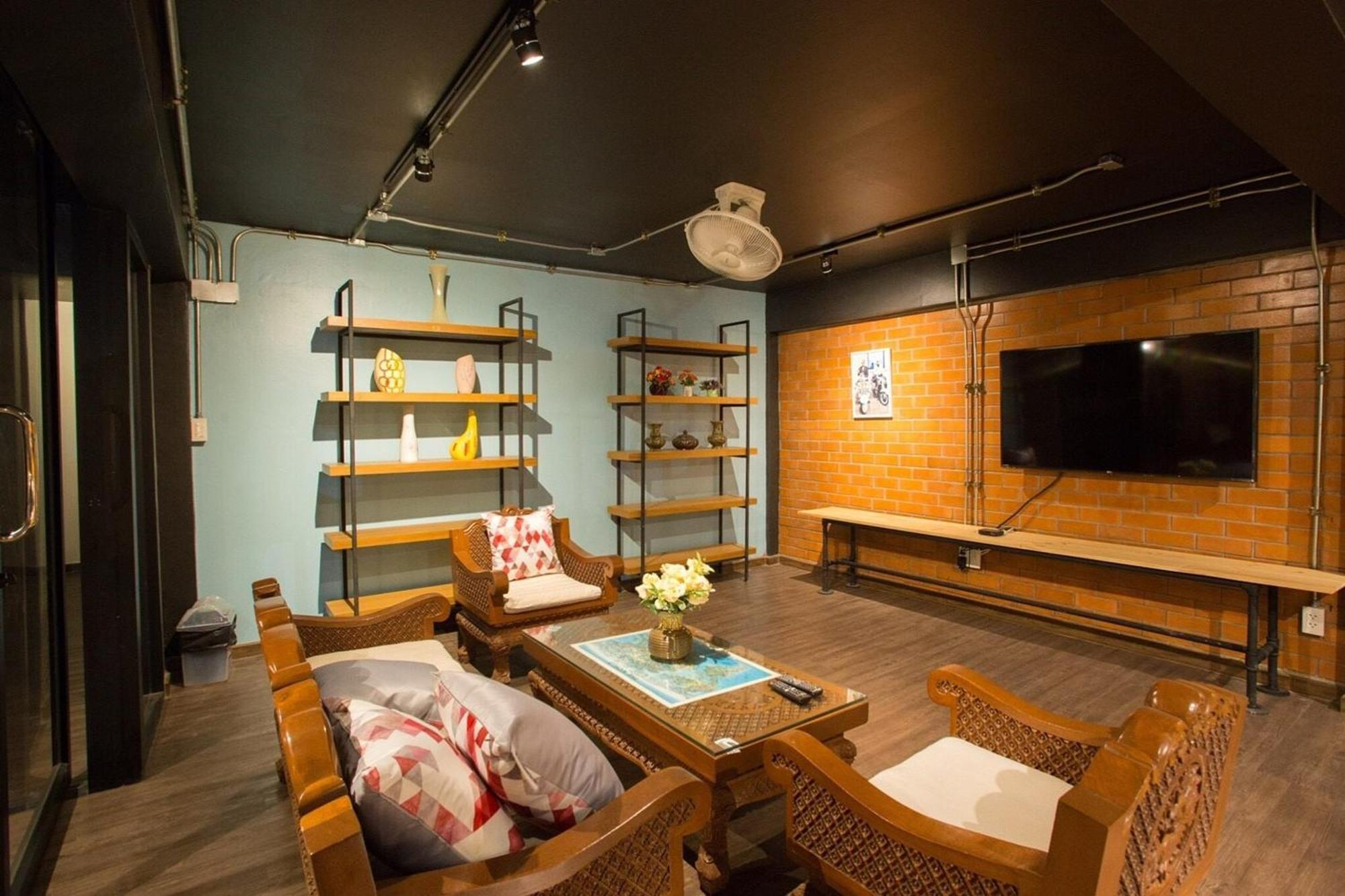 Vestique Hostel Τσιάνγκ Μάι Εξωτερικό φωτογραφία
